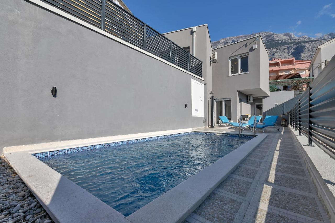 Apartment Lotte With Private Pool In The City Center! Makarska Bagian luar foto