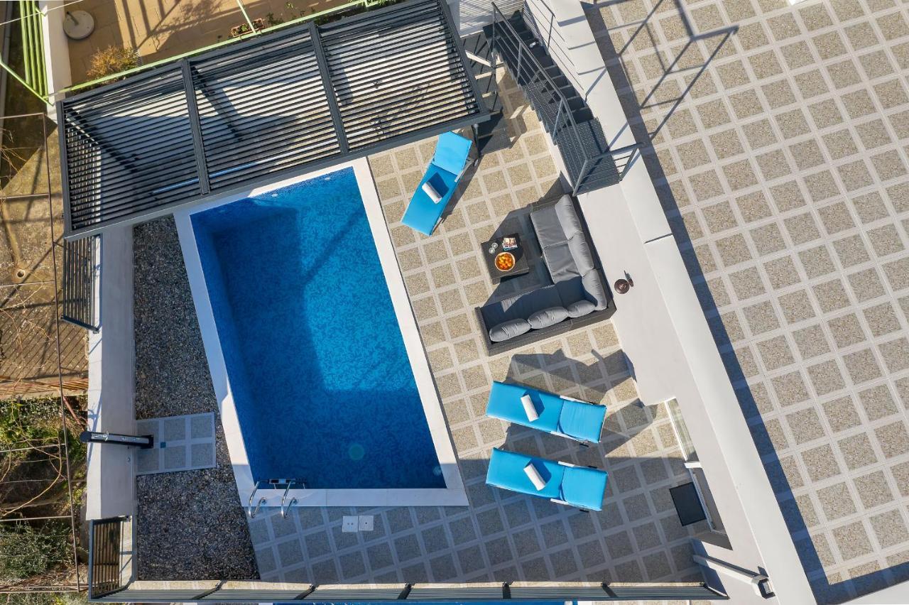 Apartment Lotte With Private Pool In The City Center! Makarska Bagian luar foto