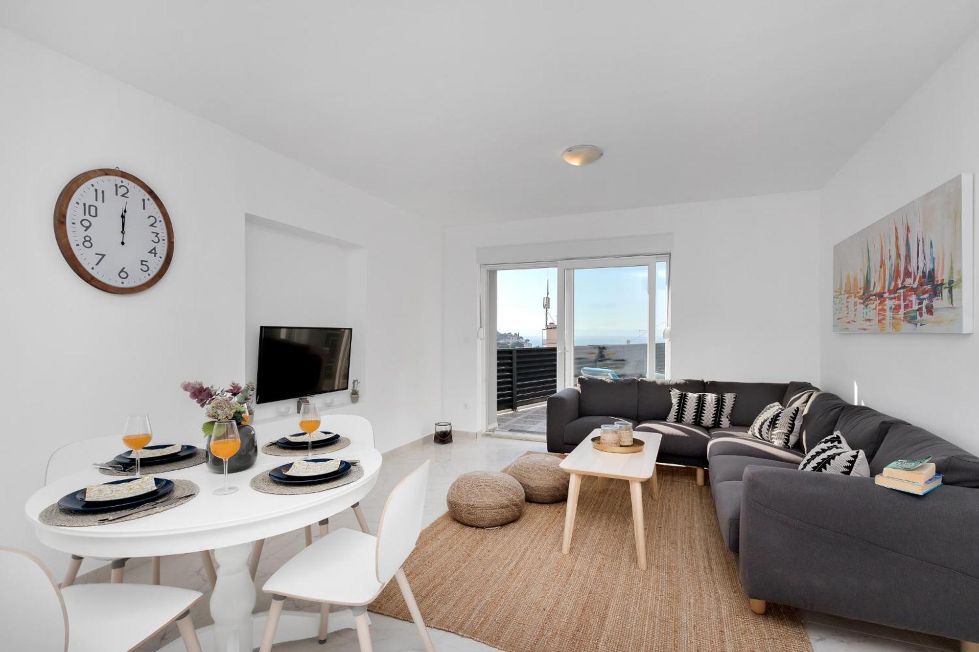 Apartment Lotte With Private Pool In The City Center! Makarska Ruang foto